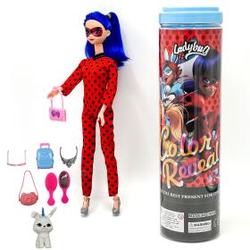  دمية البنات بأشكال مختلفة