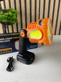 مصباح LED عالي السطوع مع شحن USB وإضاءة COB للطوارئ، عملي للاستخدام في الداخل والخارج.